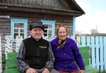 Семья Севрук из деревни Гребени Лельчицкого района считает, что в своём краю, как в раю чернобыль, гребени, лельчицы, переселение, возвращение
