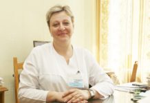 Лельчане могут задать вопрос заместителю главного врача Лельчицкой ЦРБ Светлане Зубрей