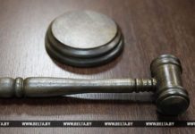 Директор гомельского предприятия обманом завладел 14 т муки и рассчитался ей по долгам суд