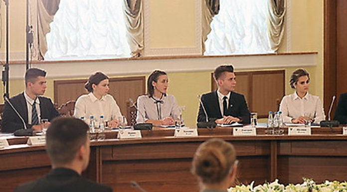 Во время встречи
