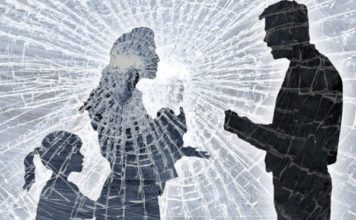 Куда бежать от домашнего насилия: здесь принимают с детьми и даже без паспорта комната, лтцсон, Лельчицы