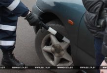 Водители в Беларуси с 1 декабря обязаны использовать зимние шины