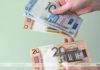Досрочная пенсия или доплата деньги, рубли