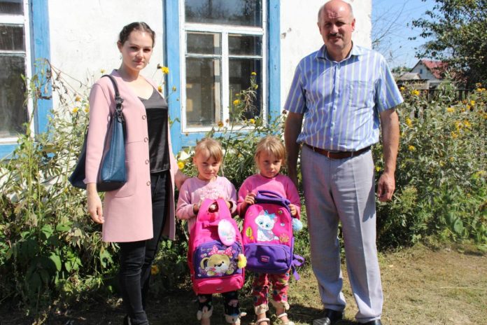 акция, БРСМ, лицей, собери портфель, первоклассник