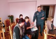 Самой распространённой причиной пожаров является неосторожное обращение с огнём при курении. Не прожигайте свою жизнь! РОЧС, профилактика