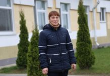 Более тысячи голов поросят под опекой оператора свинофермы Виты Астапович Астапович