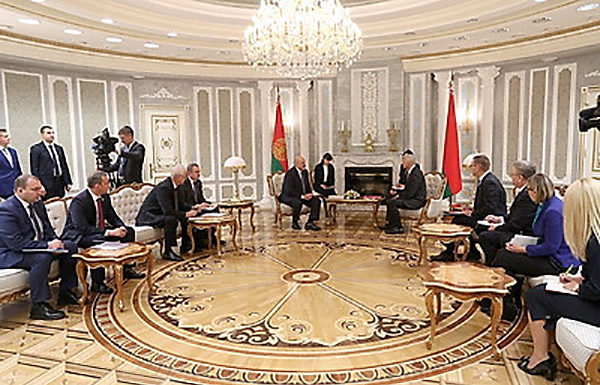 Во время встречи