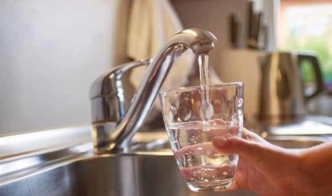 Летний зной: искусство правильного питья ВОДА, КРАН, пить