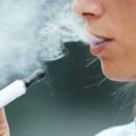 Почему вейпинг особенно опасен для подростков? Советы врача, как противостоять никотиновой зависимости