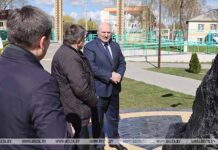Лукашенко: мы должны сделать все, чтобы возродить пострадавшие от ЧАЭС регионы и вдохнуть в них жизнь
