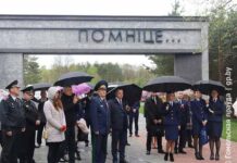 Неопровержимые факты зверств гитлеровского фашизма на нашей земле устанавливают работники прокуратуры