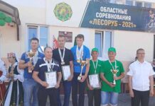 Команда Лельчицкого лесхоза призёр областных соревнований «Лесоруб — 2021»