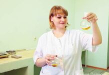Рапсовое масло полезнее прочих? Нашли ответ у мозырских специалистов, занятых его отжимом