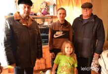 Акция «Наши дети» продолжает шагать по Лельчицкому району
