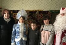 Спешим поздравить с Новым годом!