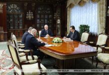 Лукашенко пригласил на доклад Пиневича, Шведа и Тертеля. Главный вопрос — коррупция в медицине