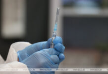 Более трети детей 12-17 лет в Гомельской области вакцинированы от COVID-19