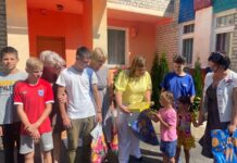 Акция «Соберем детей в школу вместе»