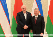 Лукашенко в Самарканде встретился с Президентом Узбекистана Шавкатом Мирзиёевым
