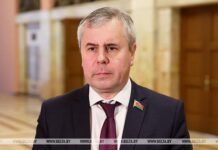 Депутат: европейские политики пытаются на долгие годы затянуть удавку войны в регионе