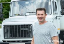 Машина — ГАЗ, водитель — ас