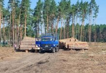 Александр Лукашенко посещает с рабочей поездкой Мозырский район