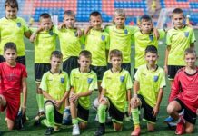 Поздравляем юных футболистов