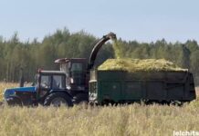 Видео. Убирать и сеять одновременно