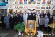 Помолиться об упокоении душ