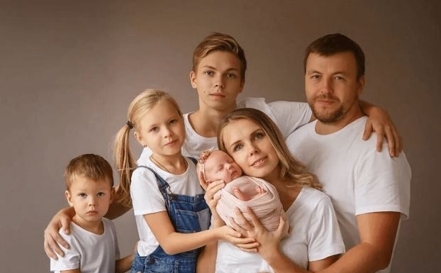 Как сделать осознанное родительство модным трендом? Лукашенко требует выработать действенную формулу