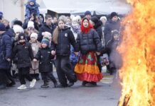 Видео. Масленичные радости: Блины, Игры и Веселье!
