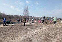 Весеннее обновление: Благоустройство территории Лельчицкого сельсовета продолжается!