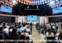 Лукашенко: Белорусско-узбекский женский бизнес-форум служит отправной точкой для новых договоренностей