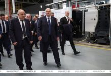 Бежать на полшага впереди. Лукашенко поставил задачу перед белорусской микроэлектронной промышленностью