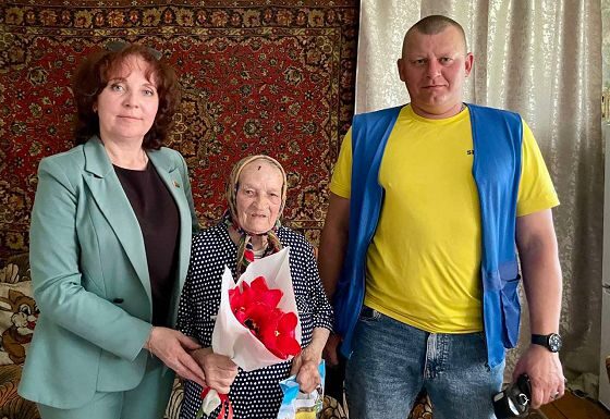 В Буйновичском сельсовете поздравили Татьяну Круковскую и Анну Канаш