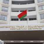 Об особенностях приема на работу несовершеннолетних рассказали в Минтруда