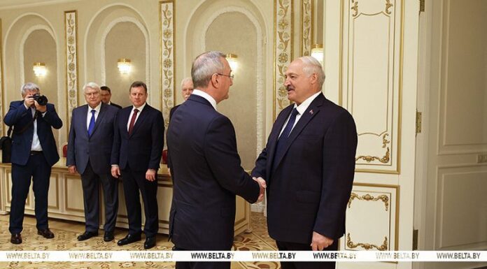 Лукашенко видит возможности для достижения товарооборота в $1 млрд с Калужской областью