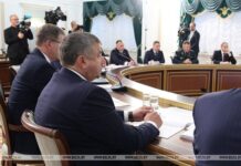 Лукашенко поручил принять самые жесткие меры по всем недостаткам на уборочной