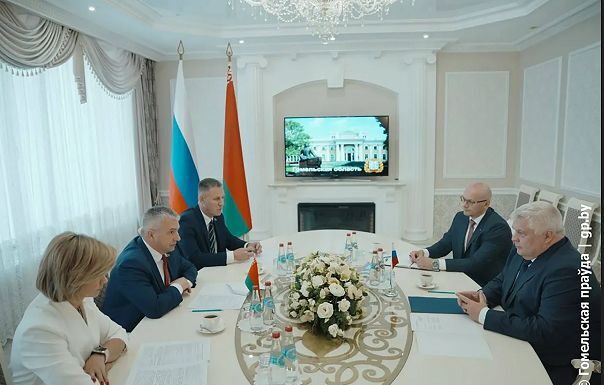 В Гомеле появится отделение Посольства Российской Федерации. Вопрос рассмотрели в облисполкоме