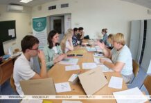 Конкурс — полтора человека на место. Каковы итоги подачи документов в вузы на платные места