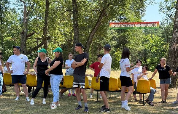 Интрига нарастает: на турслете прошли конкурсы «Кот в мешке» и «Велосипедный туризм»