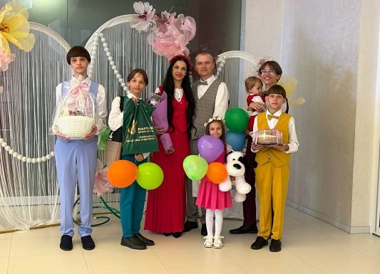 Семья, в которой звучит счастье каждый день