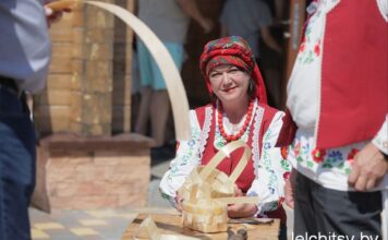 Фотофакт: Яркие моменты фестиваля «Зов Полесья»!