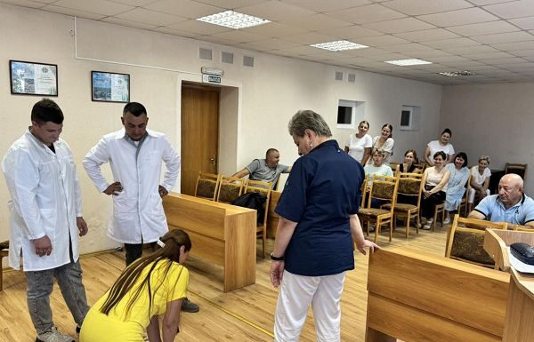 Пока «скорая» в пути