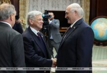 Подробности нового раунда переговоров Лукашенко со спецпосланником США Коулом
