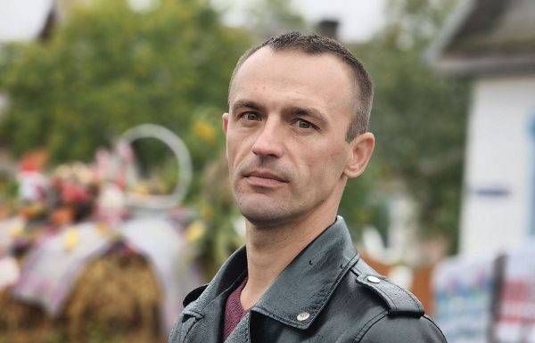 Владимир Бутьковец искренне рад, что районные Дожинки проходят именно в его родном месте
