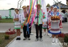Праздник душу согрел